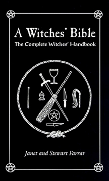 Bild på A Witches' Bible: The Complete Witches' Handbook (Formerly W
