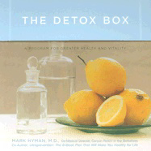 Bild på Detox In A Box (2 Cd, 64-Page Book, 70 Flashcards Included)