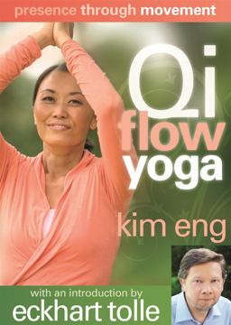 Bild på Presence Through Movement :  Qi Flow Yoga