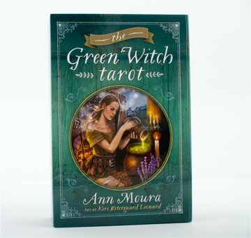 Bild på The Green Witch Tarot