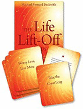 Bild på The Life Lift-Off Cards: Inspirations & Meditations to Launch Your Life Into the Heights of Your Divine Potential