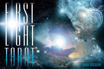 Bild på First light tarot - 22 majors, 22 insights, 22 spread cards