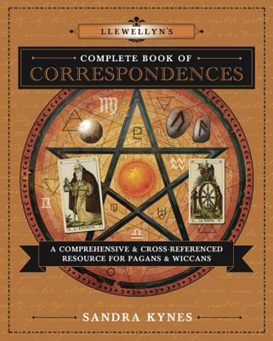 Bild på Llewellyn's Complete Book of Correspondences: A Comprehensive & Cross-Referenced Resource for Pagans & Wiccans