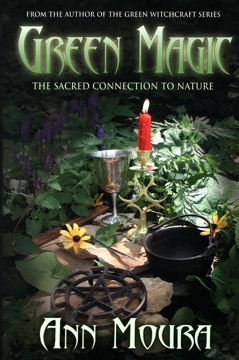 Bild på Green Magic: The Sacred Connection to Nature